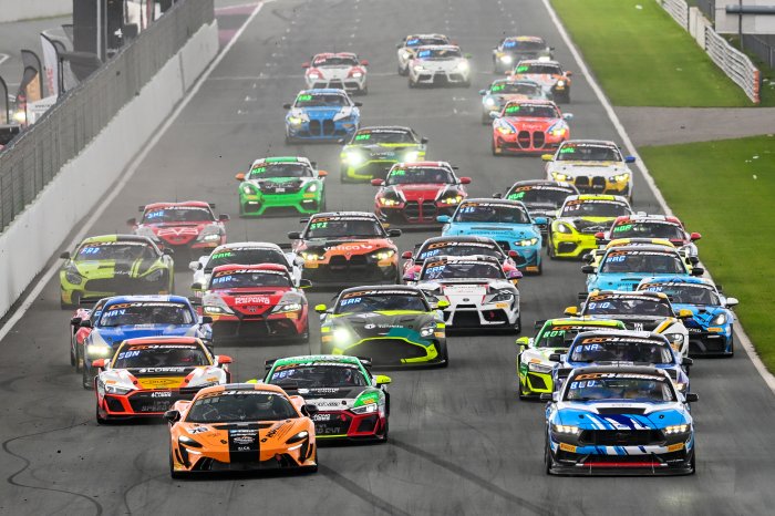 Sensational showdown promised as GT4 European Series heads for Portim&atilde;o finale