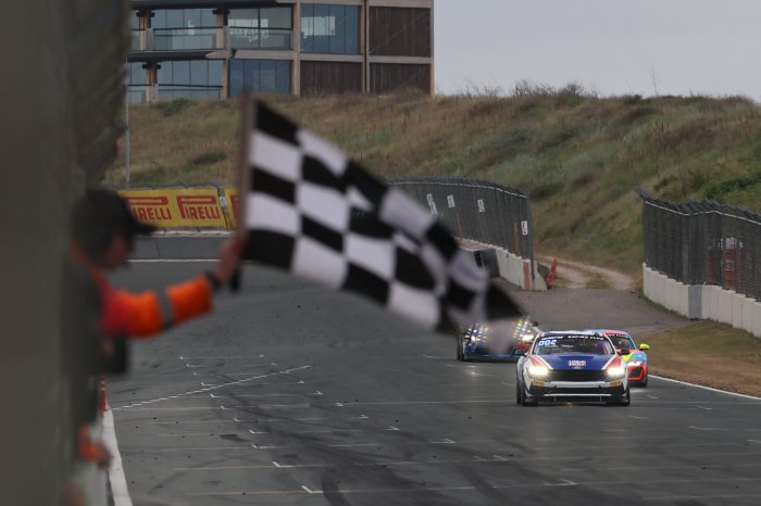 Ford to the fore as Evans and Signoretti claim second Mustang win at Zandvoort