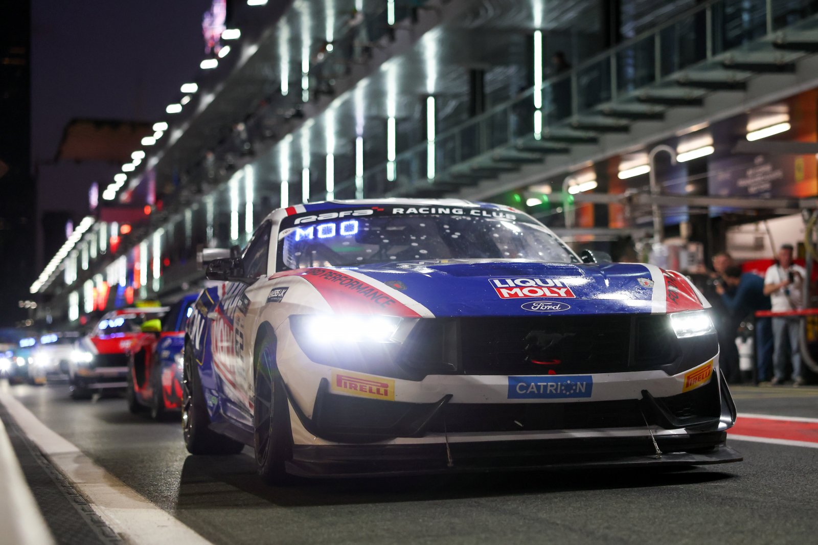 Mustang seats available with Academy Motorsport