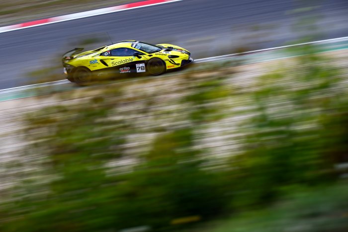 Elite on record pace in Nürburgring Pre-Qualifying with Cresswell and Rattican