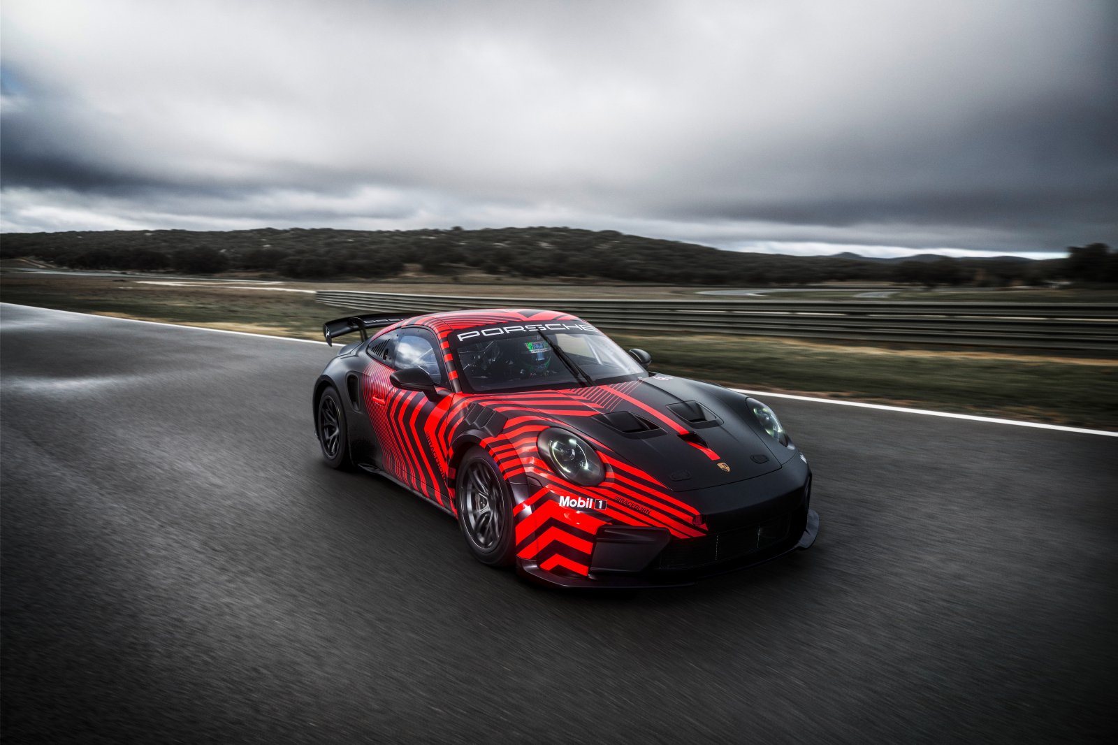 Porsche unveils new 911 GT4 R for 2027
