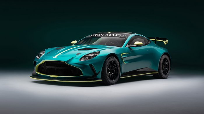 Aston Martin launches new Vantage GT4 challenger