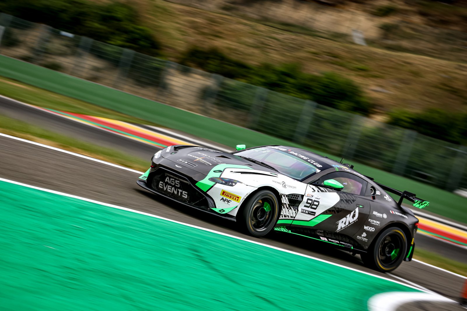 Race-winner Buret looking at options for 2024