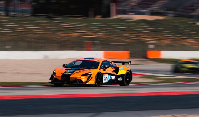 Elite Motorsport kick-starts its challenge with Cresswell and Hart