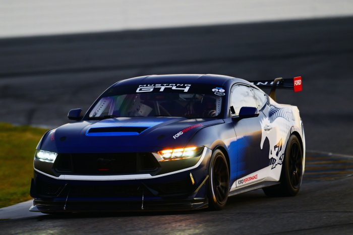 Academy Motorsport seeking drivers for new-generation Mustang GT4