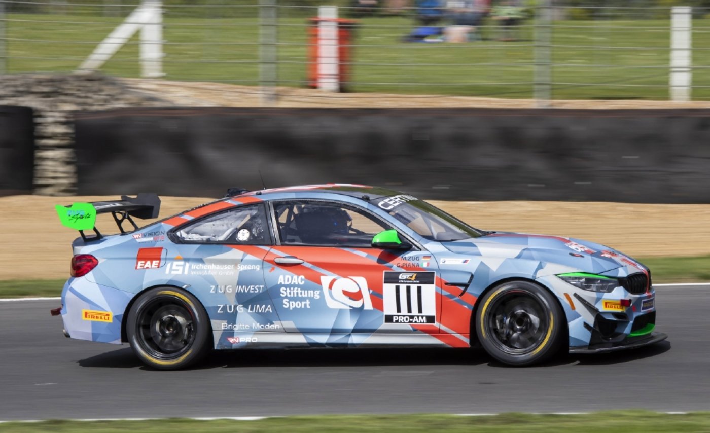 BMW M4 GT4