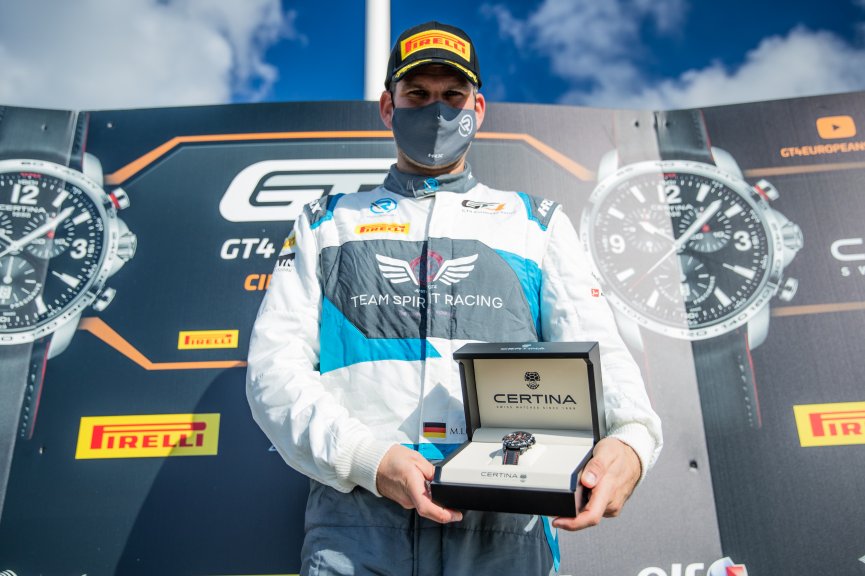 #18 R-Motorsport Aston Martin Vantage AMR GT4 Pedersen - Lungstrass
