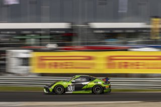 #718 Centri Porsche Ticino Porsche 718 Cayman GT4 CS MR Ivan Jacoma - Joel Camathias |  Photo SRO/Chris Schotanus