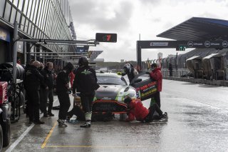 #89 AGS Event Team Racing Motorsport Aston Martin Vantage AMR GT4 Nicolas Gomar - Gilles Vannelet  |  Photo SRO/Chris Schotanus