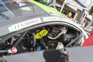 #89 AGS Event Team Racing Motorsport Aston Martin Vantage AMR GT4 Nicolas Gomar - Gilles Vannelet  |  Photo SRO/Chris Schotanus