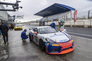 #76 Autorlando Sport  Porsche 718 Cayman GT4 CS MR Giuseppe Ghezzi - Jacopo Michele Baratto |  Photo SRO/Chris Schotanus