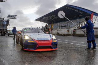 #76 Autorlando Sport  Porsche 718 Cayman GT4 CS MR Giuseppe Ghezzi - Jacopo Michele Baratto |  Photo SRO/Chris Schotanus