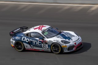 #21 Allied Racing Porsche 718 Cayman GT4 CS MR Jorg Viebahn - Nicolaj Moller-Madsen |  Photo SRO/Chris Schotanus
