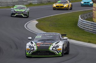 #27 AGS Events Aston Martin Vantage AMR GT4 Theo Nouet - Valentin Hasse Clot  |  Photo SRO/Chris Schotanus