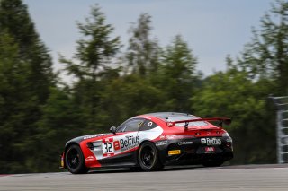 #32 SRT Mercedes AMG GT4 Johan Vannerum - Jean-Luc Behets | Photo SRO/Co van der Gragt | SRO Motorsports Group