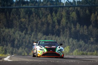#89 AGS Event Team Racing Motorsport Aston Martin Vantage AMR GT4 Nicolas Gomar - Gilles Vannelet | Photo SRO/Co van der Gragt | SRO Motorsports Group