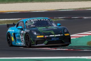 #22 Allied Racing Porsche 718 Cayman GT4 CS MR Jan Kasperlik - Bastiaan Buus |  Photo SRO/Chris Schotanus