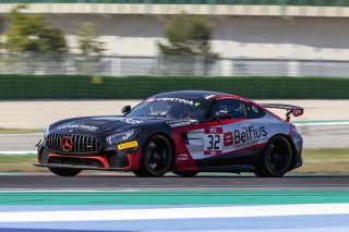 #32 SRT Mercedes AMG GT4 Johan Vannerum. Jean-Luc Behets |  Photo SRO/Chris Schotanus