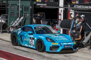 #21 Allied Racing Porsche 718 Cayman GT4 CS MR Jorg Viebahn - Nicolaj Moller-Madsen |  Photo SRO/Chris Schotanus