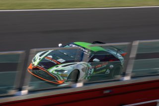 #89 AGS Event Team Racing Motorsport Aston Martin Vantage AMR GT4 Nicolas Gomar - Gilles Vannelet  |  Photo SRO/Chris Schotanus