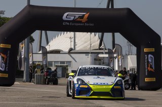 #75 Autorlando Sport  Porsche 718 Cayman GT4 CS MR Dario Cerati - Maurizio Fratti  |  Photo SRO/Chris Schotanus