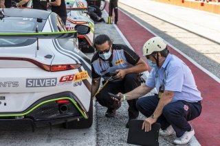 #27 AGS Events Aston Martin Vantage AMR GT4 Theo Nouet - Valentin Hasse Clot  |  Photo SRO/Chris Schotanus