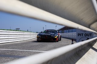 #32 SRT Mercedes AMG GT4 Johan Vannerum. Jean-Luc Behets |  Photo SRO/Chris Schotanus