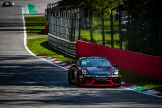 #911 Centri Porsche Ticino CHE Porsche 718 Cayman GT4 CS MR Christian De Kant CHE Antonio Spavone ITA Pro-Am, Free Practice 1, GT4
 | SRO / Jules Benichou - 21creation