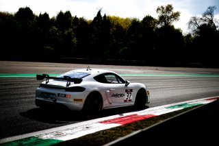 #37 Iskra Motorsport by Ebimotors ITA Porsche 718 Cayman GT4 CS MR Andrey Solukovtsv RUS   Am, Free Practice 2, GT4
 | SRO / Jules Benichou - 21creation