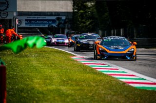 #23 United Autosports GBR McLaren 570S GT4  Bailey Voisin GBR Charlie Fagg GBR Silver Cup, GT4, Qualifying
 | SRO / Jules Benichou - 21creation