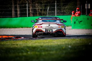 #89 AGS Events FRA Aston Martin AMR Vantage GT4 Nicolas Gomar FRA Eric Herr FRA Am, GT4, Race 1
 | SRO / Jules Benichou - 21creation