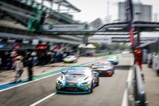 GT4, Pit lane, Race 2
 | SRO / Jules Benichou - 21creation