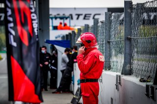 GT4, Pit lane, Race 2
 | SRO / Jules Benichou - 21creation