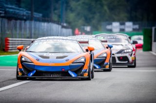#23 United Autosports GBR McLaren 570S GT4  Bailey Voisin GBR Charlie Fagg GBR Silver Cup, GT4, Race 2
 | SRO / Jules Benichou - 21creation