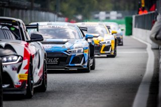 #42 Sainteloc Racing FRA Audi R8 LMS GT4 Fabien Michal FRA Gregory Guilvert FRA Pro-Am, GT4, Pit lane, Race 2
 | SRO / Jules Benichou - 21creation