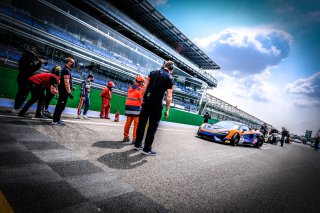 Grid, Race 2
 | SRO / Dirk Bogaerts Photography