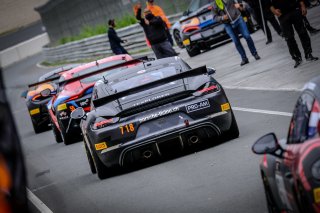 Free Practice 2, Pitlane
 | SRO / Dirk Bogaerts Photography