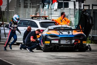 Pitlane, Race 2
 | SRO / Patrick Hecq Photography