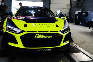 Scrutineering
 | SRO / Patrick Hecq Photography
