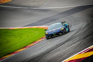 #72 Optimum Motorsport GBR McLaren 570S GT4  Lars Dahmann GBR Charlie Hollings GBR Pro-Am, GT4, Paid Test Session
 | SRO / Jules Benichou - 21creation
