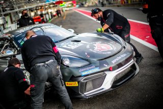 #718 Centri Porsche Ticino CHE Porsche 718 Cayman GT4 CS MR Ivan Jacoma CHE Max Busnelli ITA Pro-Am, Free Practice 2, GT4, Pitlane
 | SRO / Jules Benichou - 21creation