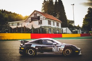 #718 Centri Porsche Ticino CHE Porsche 718 Cayman GT4 CS MR Ivan Jacoma CHE Max Busnelli ITA Pro-Am, Free Practice 2, GT4
 | SRO / Jules Benichou - 21creation