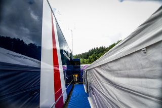 Paddock
 | SRO / Jules Benichou - 21creation