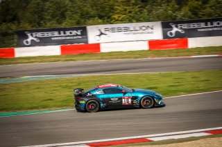 #18 Hella Pagid - racing one DEU Aston Martin AMR Vantage GT4 Markus Lungstrass DEU Henrik Lyngbye Pedersen DNK Am, Qualifying
 | SRO / Patrick Hecq Photography