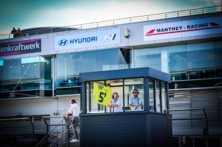 Gridwalk, Race 1
 | SRO / Dirk Bogaerts Photography