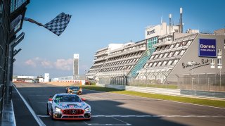 Finish, Race 1
 | SRO / Patrick Hecq Photography