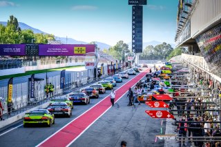 Free Practice 1, Pitlane
 | SRO / Dirk Bogaerts Photography