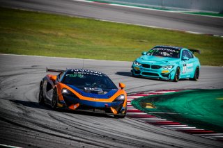 #23 United Autosports GBR McLaren 570S GT4  Bailey Voisin GBR Charlie Fagg GBR Silver Cup, Free Practice 2, GT4
 | SRO / TWENTY-ONE CREATION - Jules Benichou