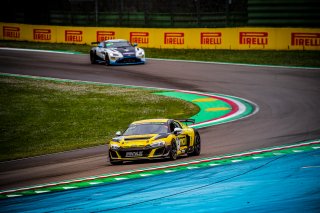 #14 Sainteloc Racing Audi R8 LMS GT4 Erwan Bastard FRA Roee Meyuhas USA Silver Cup, Free Practice 1, GT4
 | SRO / TWENTY-ONE CREATION - Jules Benichou