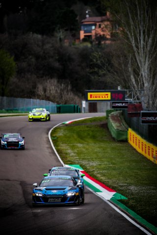 #42 Sainteloc Racing Audi R8 LMS GT4 Fabien Michal FRA Gregory Guilvert FRA Pro-Am, Free Practice 1, GT4
 | SRO / TWENTY-ONE CREATION - Jules Benichou